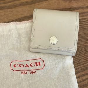 Authentic vintage leather white coach trifold wallet